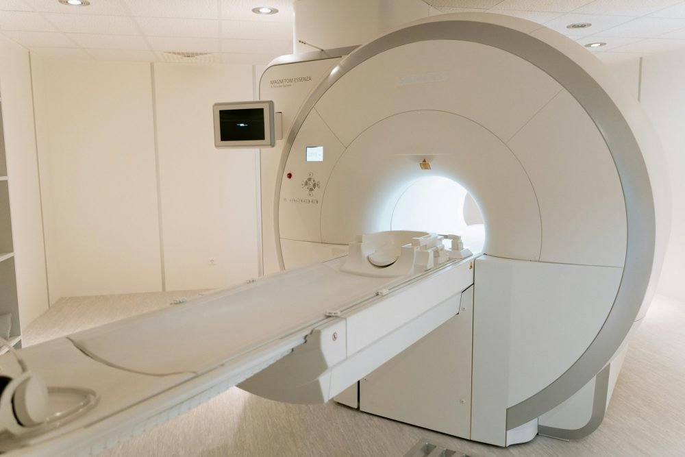 mri scanning machine private hospital