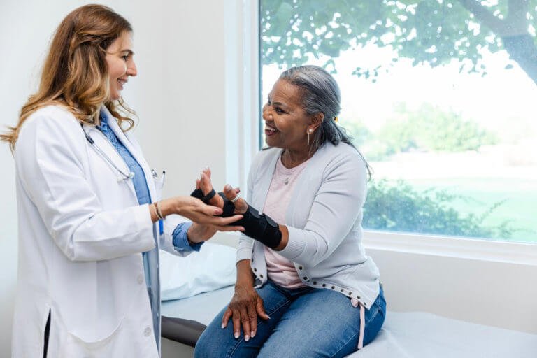 carpal tunnel and nurse seeing patient