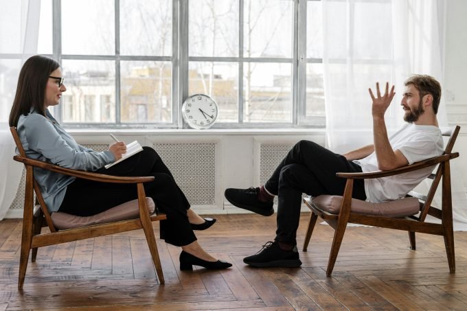 Mental health therapy covered by private insurance in the UK