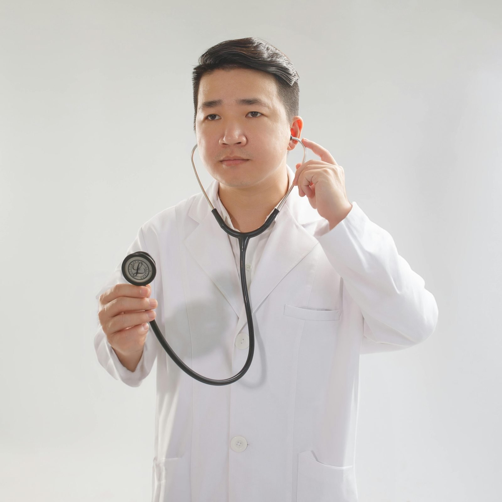 nhs and private doctor 2025